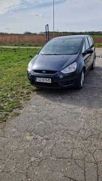 Samochód Ford S-Max