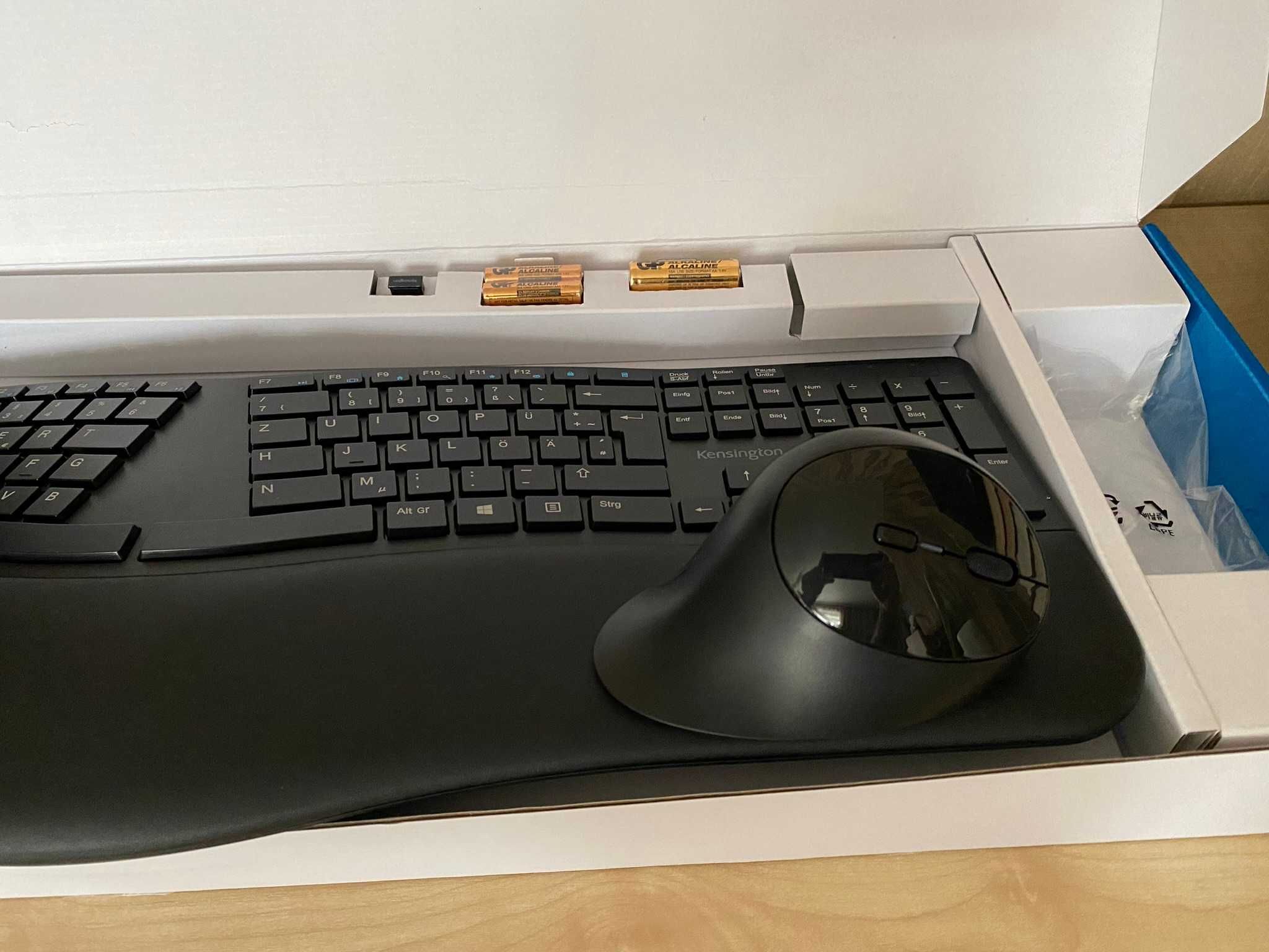 Беспроводная клавиатура + эргономичная мышь. В Украину не поставляют!