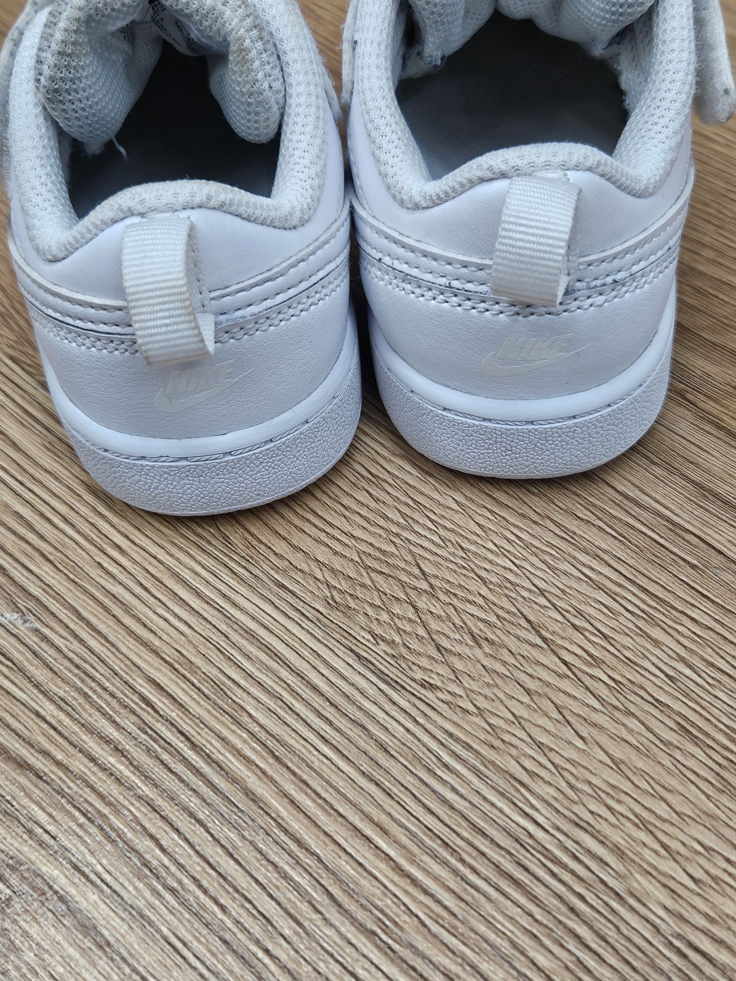 Белые кроссовки nike court borough low 2 р. 23,5, 24 (15 см)