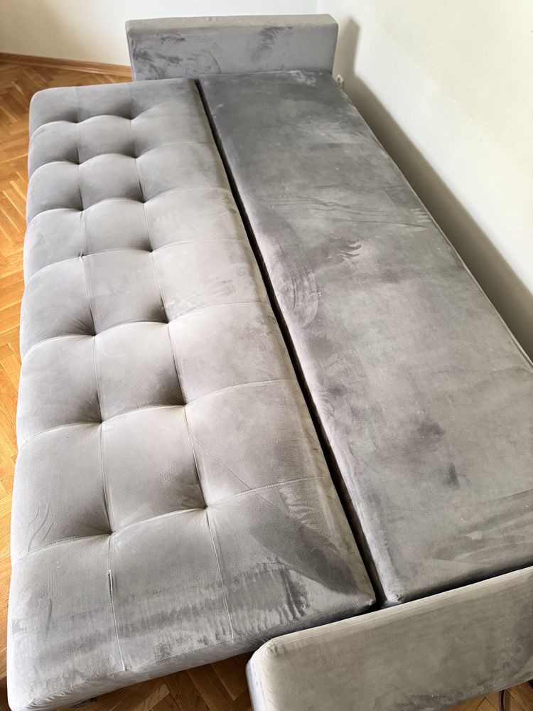 Rozkładana Sofa 3-osobowa z pufą – robiona na zamówienie