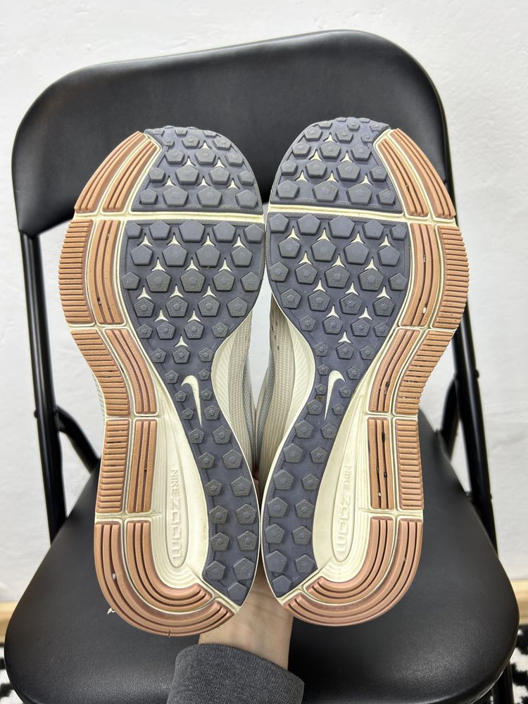 Nike Pegasus 34 жіночі кросвки 38 розміру