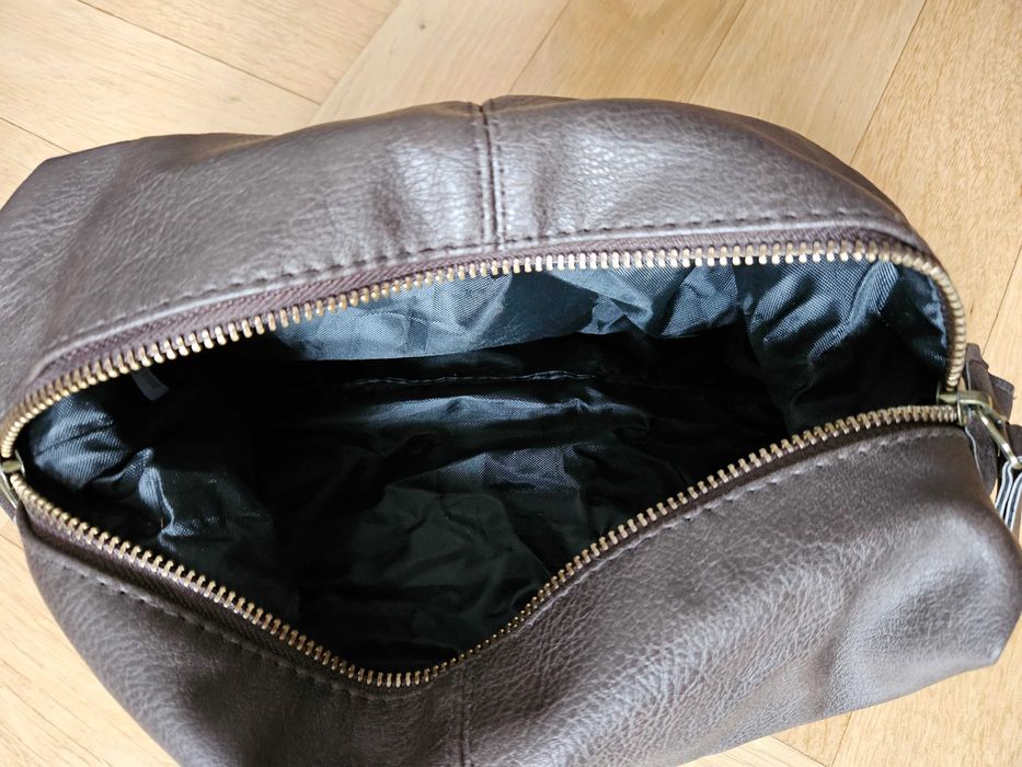 Męska kosmetyczka brązowa