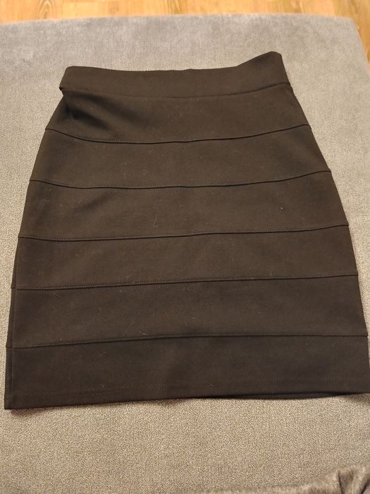 Spódnica czarna KappAhl