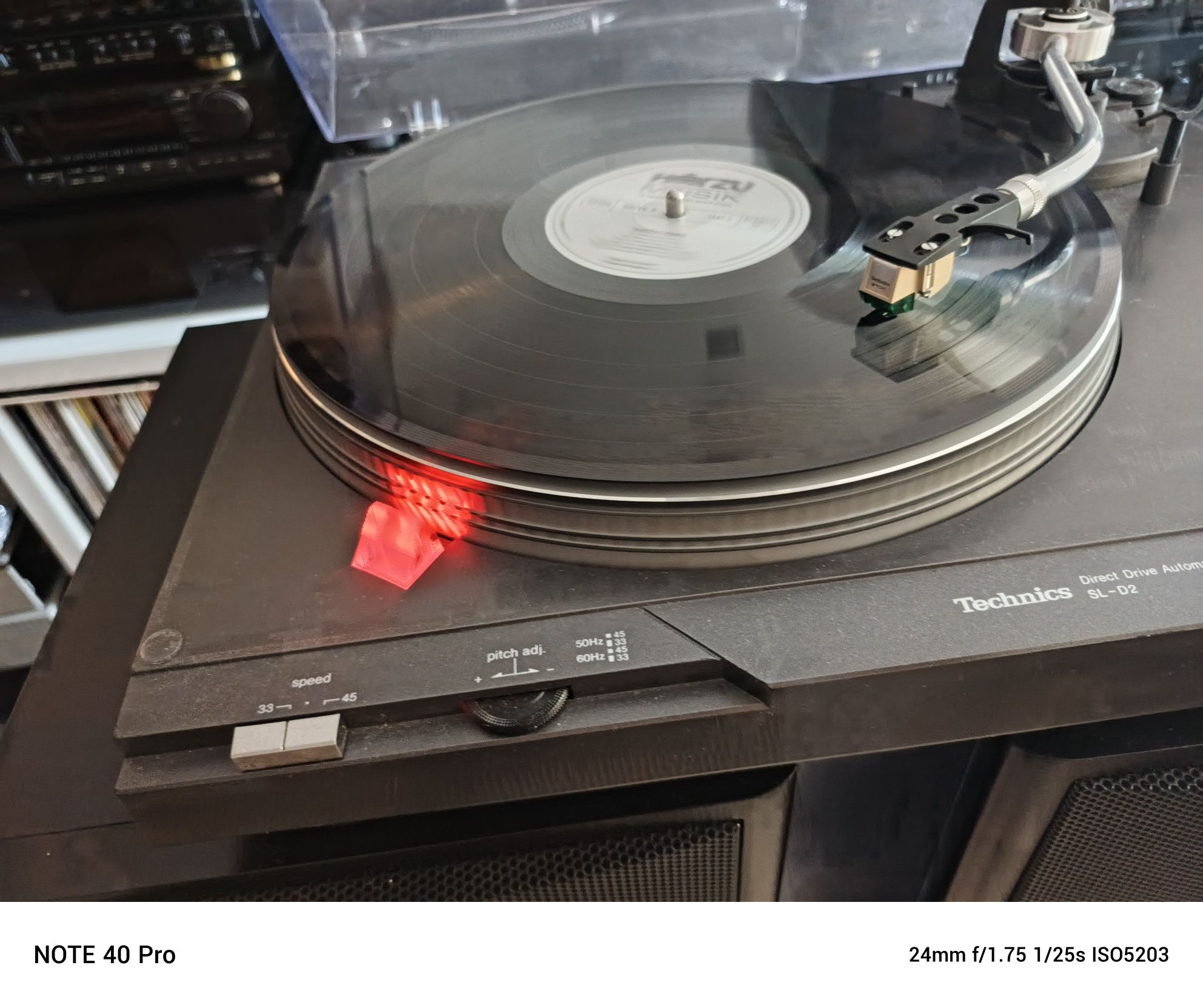 Technics gramofon.