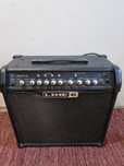 Amplificador guitarra Line 6