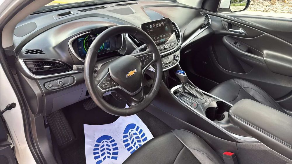 Chevrolet Volt      2017