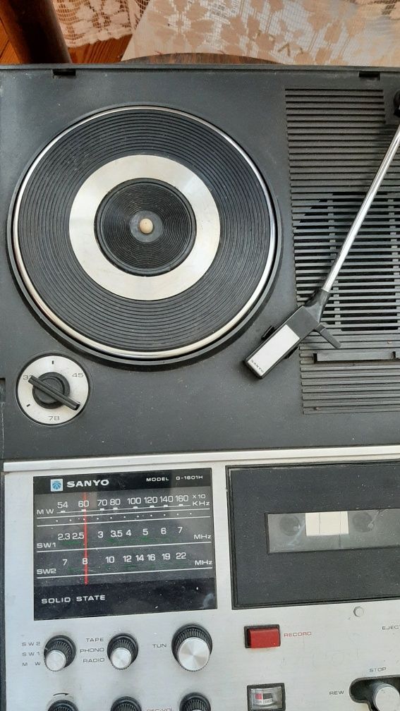 Sanyo  G-1601h amplituner gramofon i magnetofon