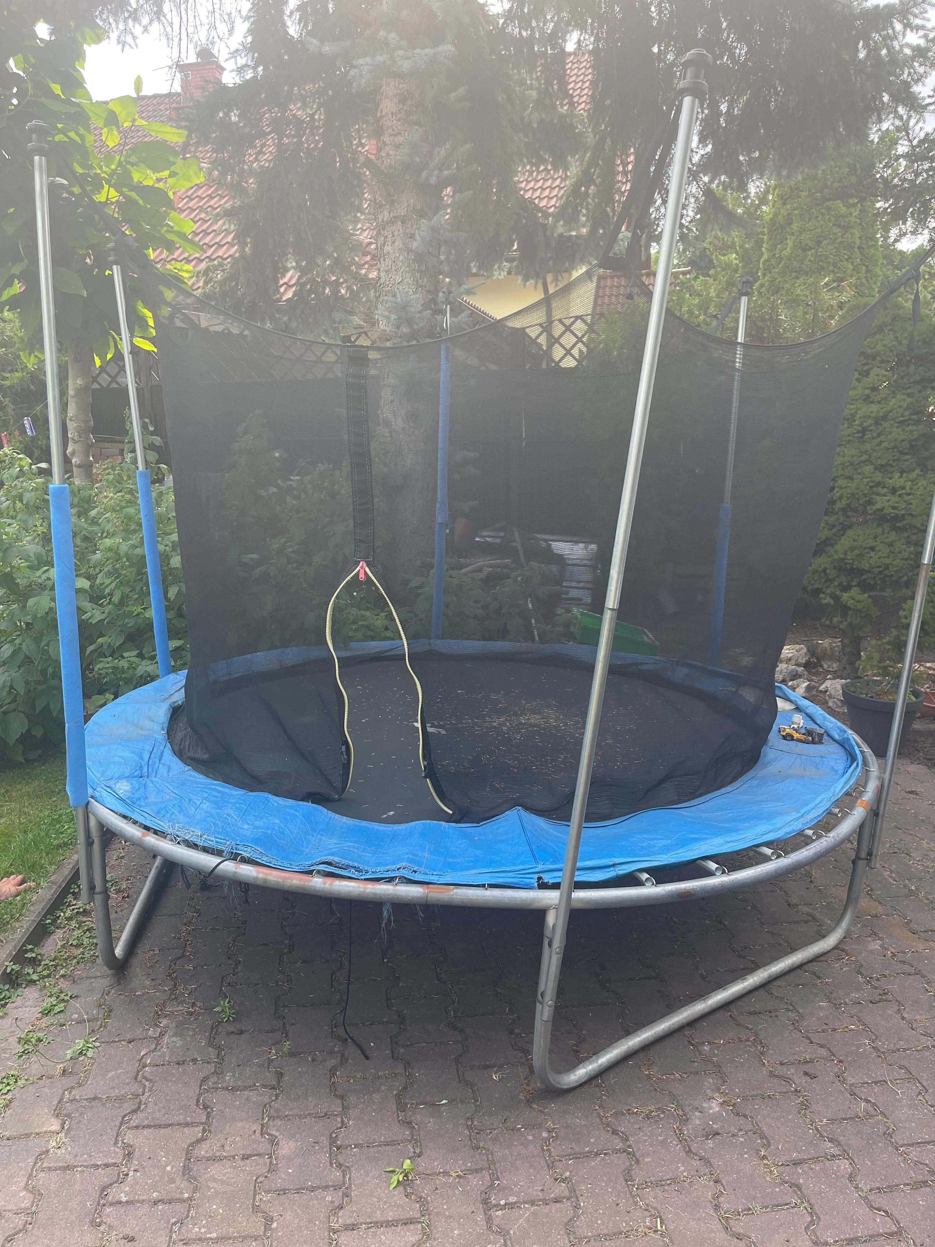Trampolina ogrodowa dla dzieci 2m
