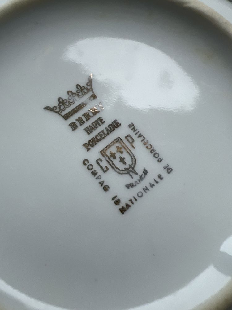 Miseczki porcelaniwe kokekcjonerskie do prywatnych kolekcji