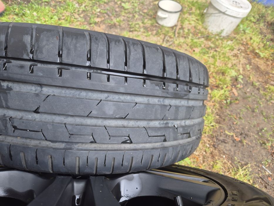 Felgi 17" et 40 opony 225/45R17