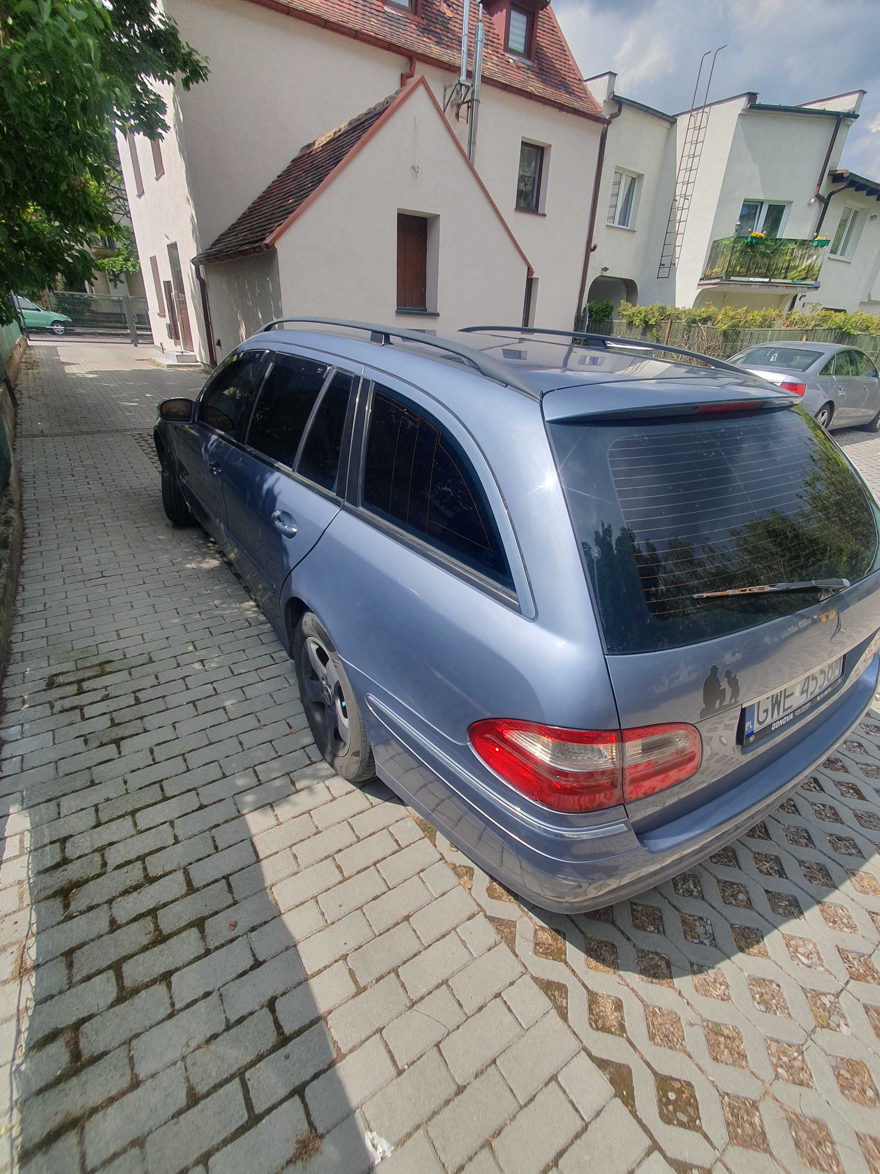 Mercedes E-KLASA  W211 kombi AWANGARDA 2,2CDI