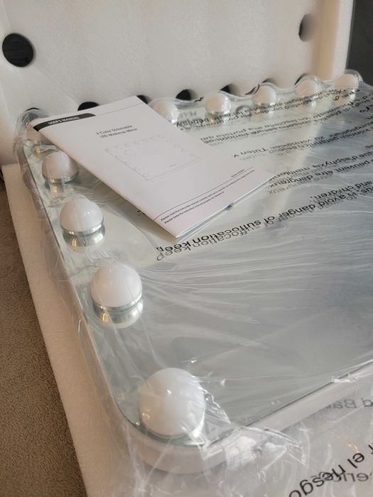 Lustro do makijażu z oświetleniem dotykowe sterowanie 40x50