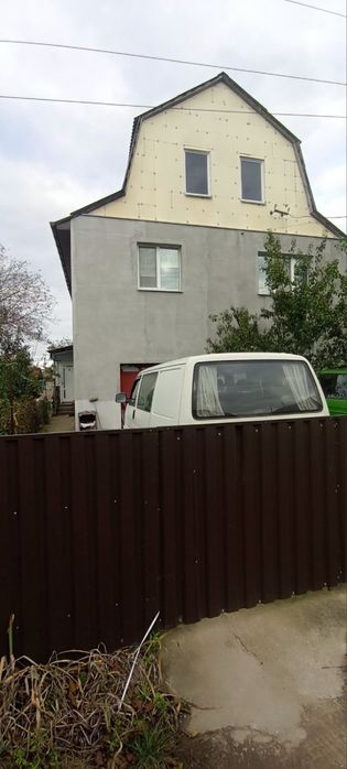 Окремий будинок, Крошня (рн Золоте Руно),