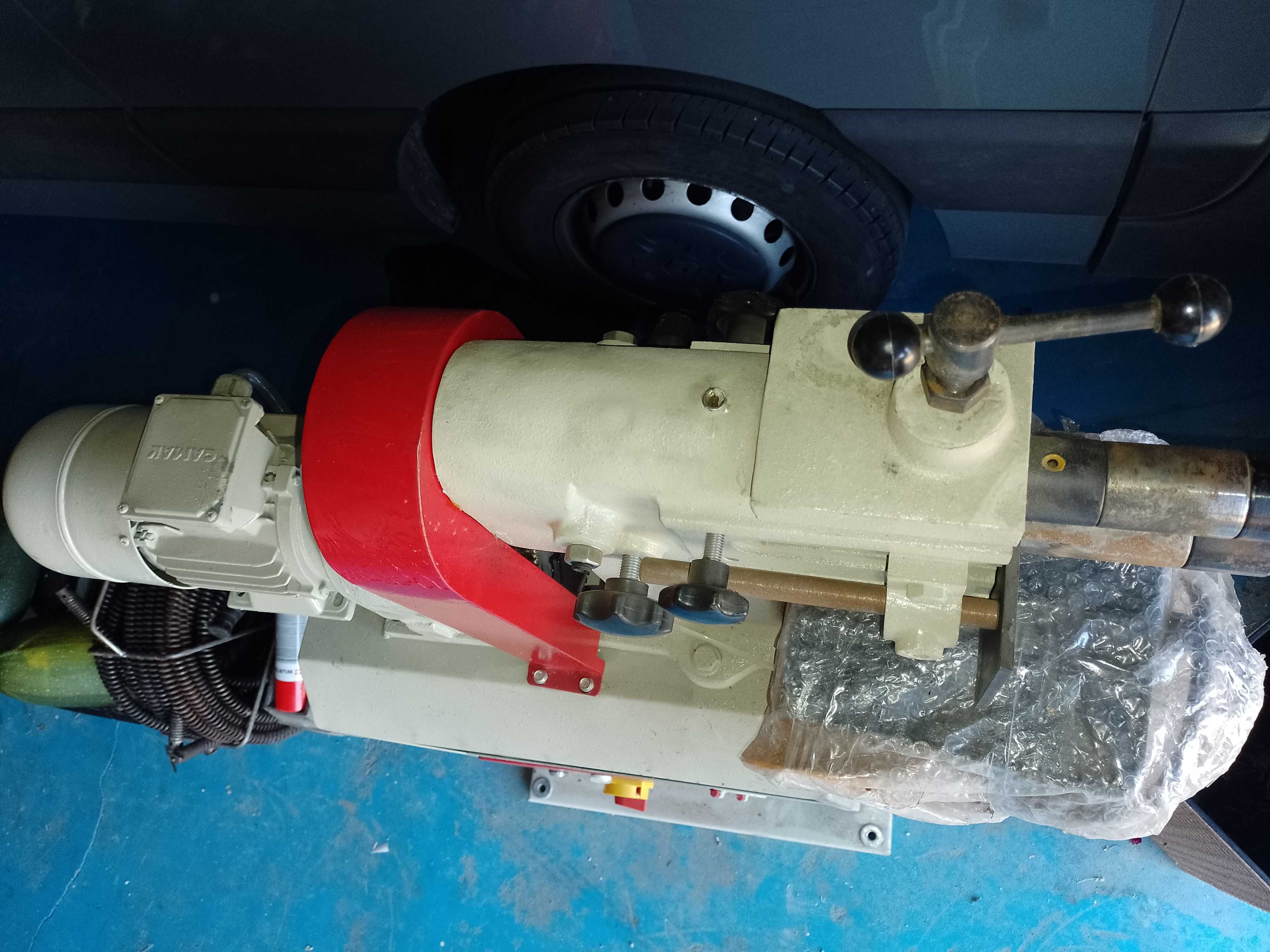 żłobiarka wyoblarka felcarka do blachy Falcon IKMP-1,2