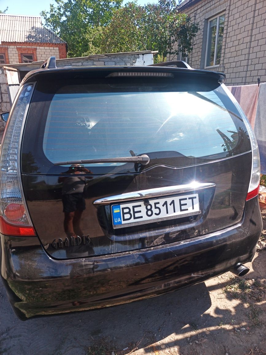 Продам Міцубісі Грандіс