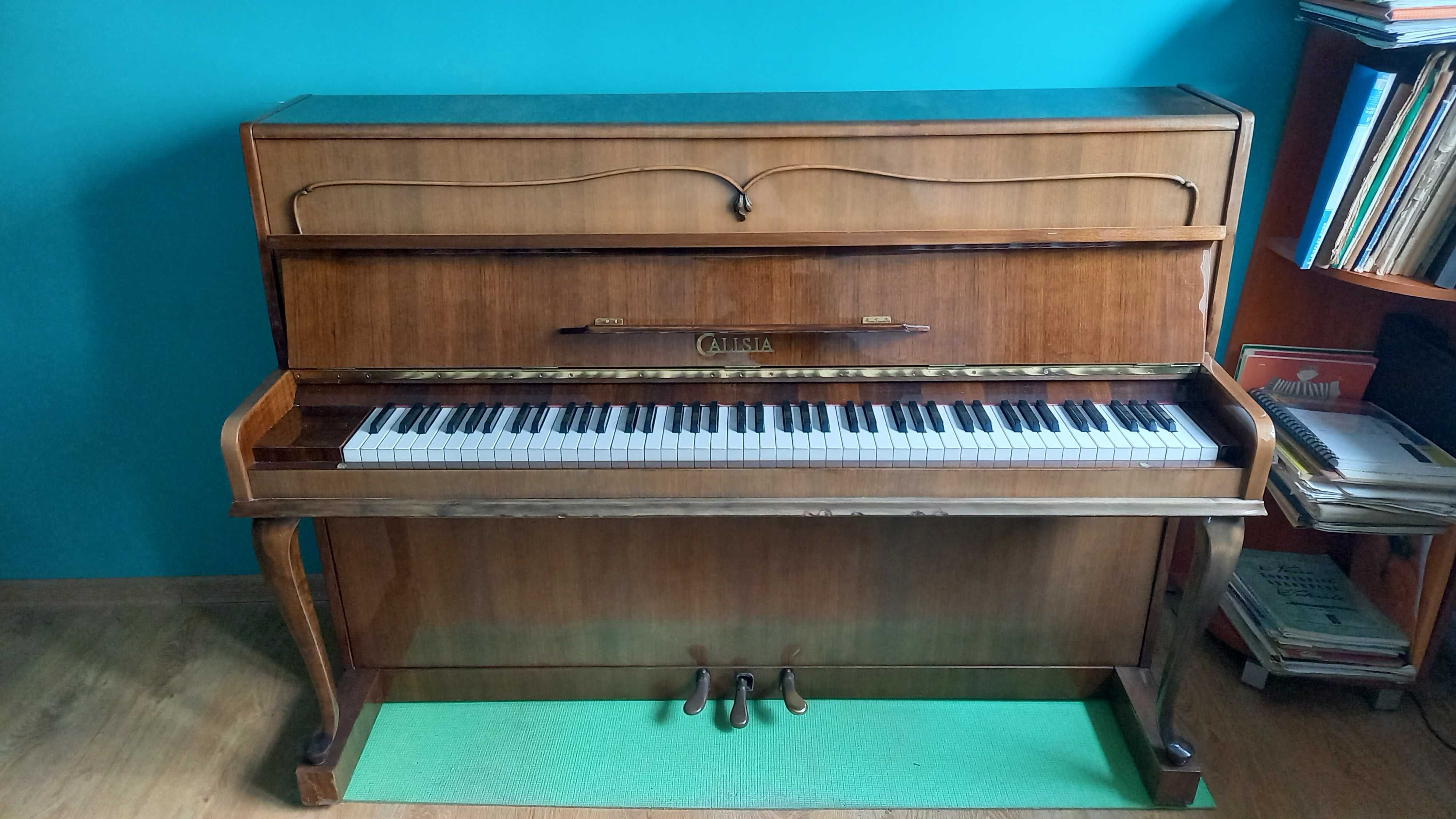 Pianino Calisia M-105 Chippendale