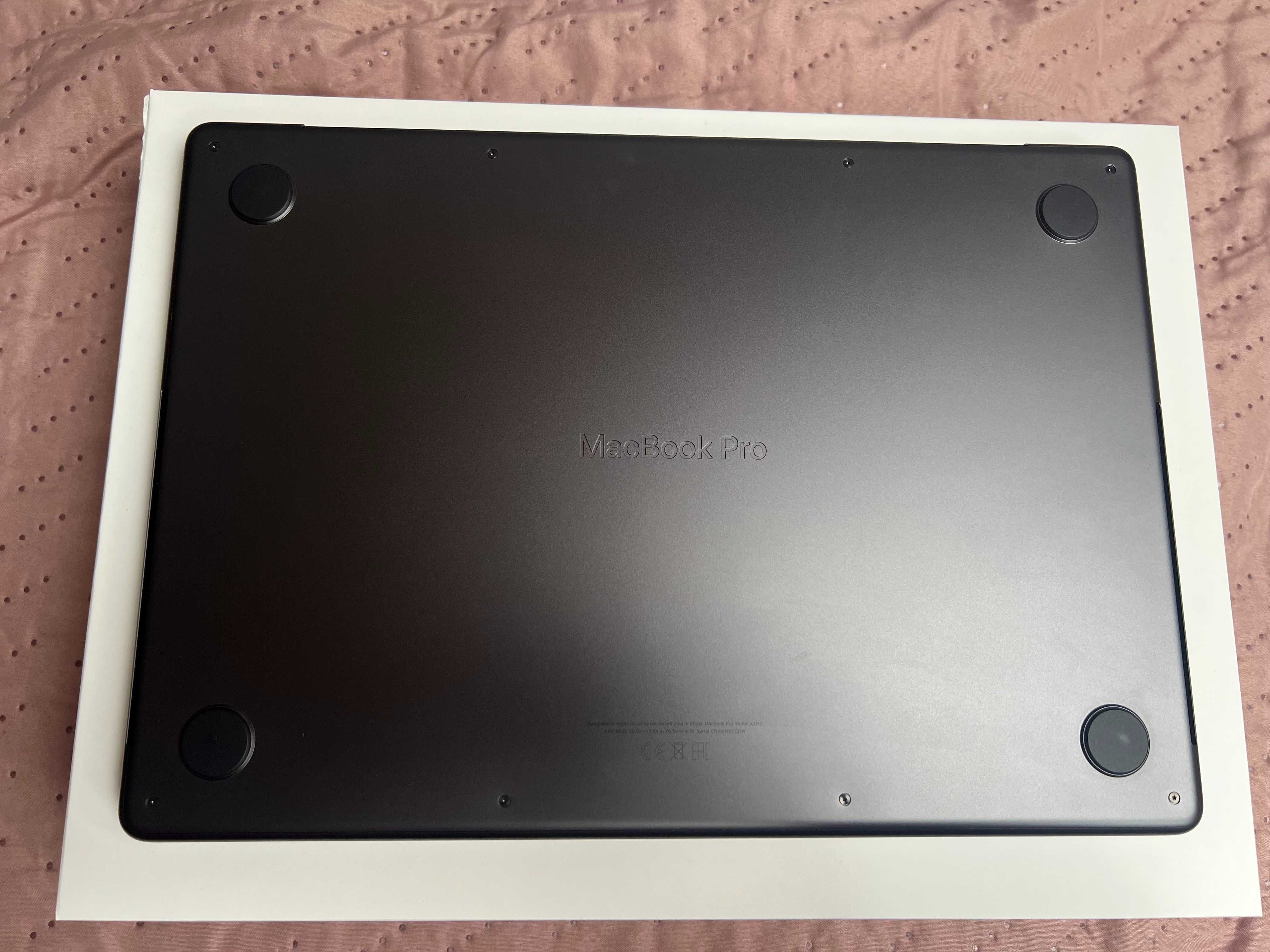 Macbook Pro M4 16/512 Space Black 2024