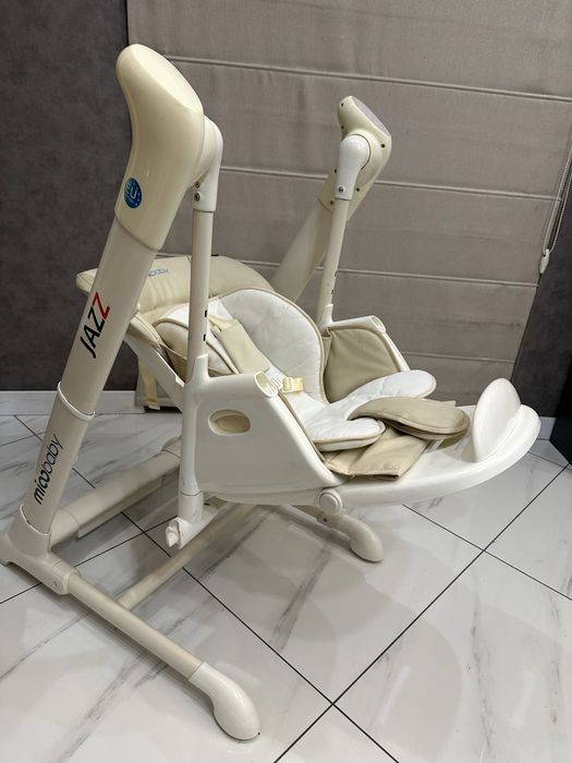 Продам деткий стульчик для кормления