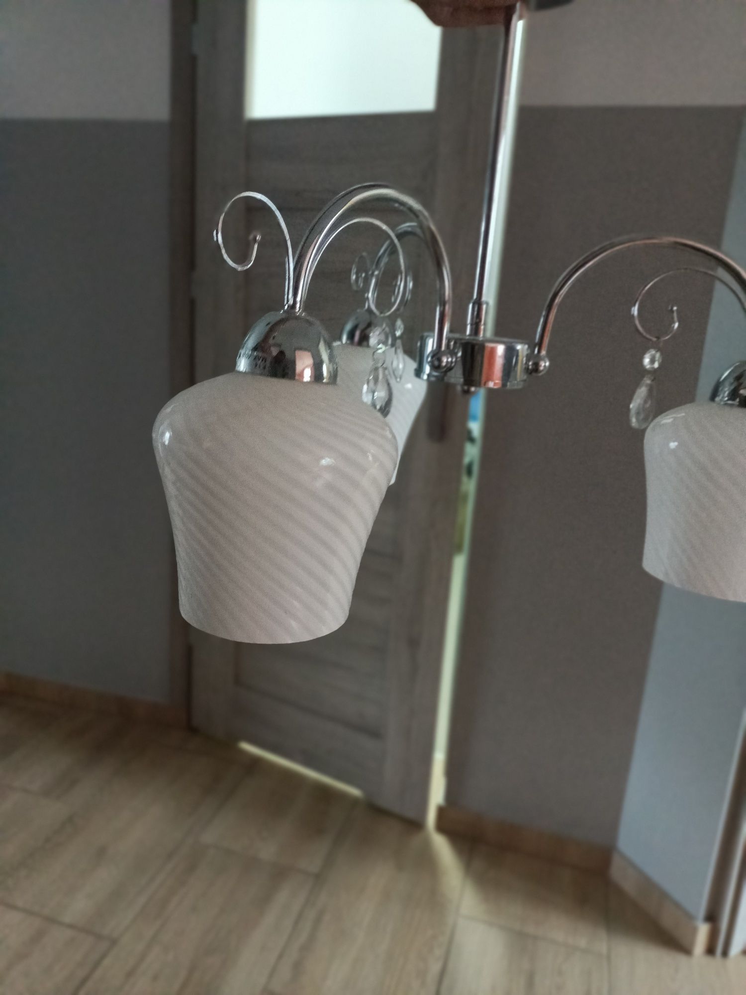 Sprzedam lampę pokojowa