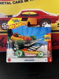 Hot wheels street wiener lets race netflix