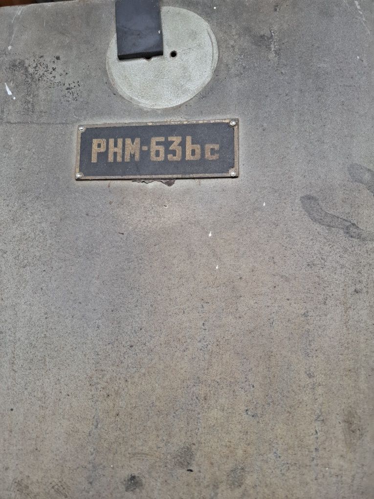Prasa hydrauliczna PHM63
