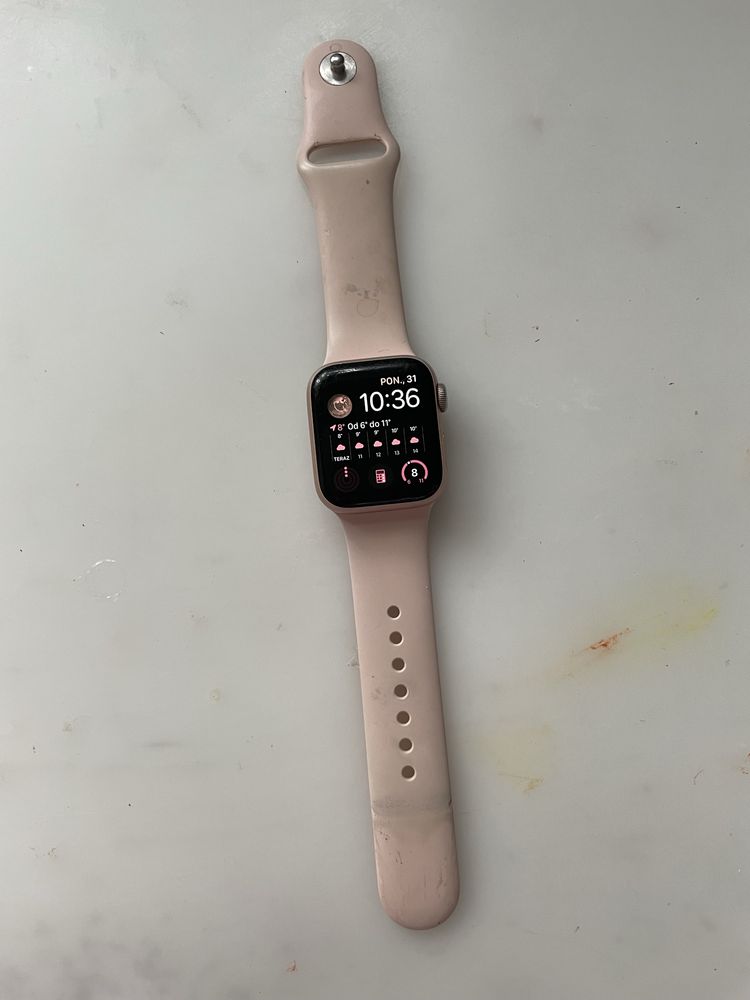 Apple watch se 40mm + 9 paskow