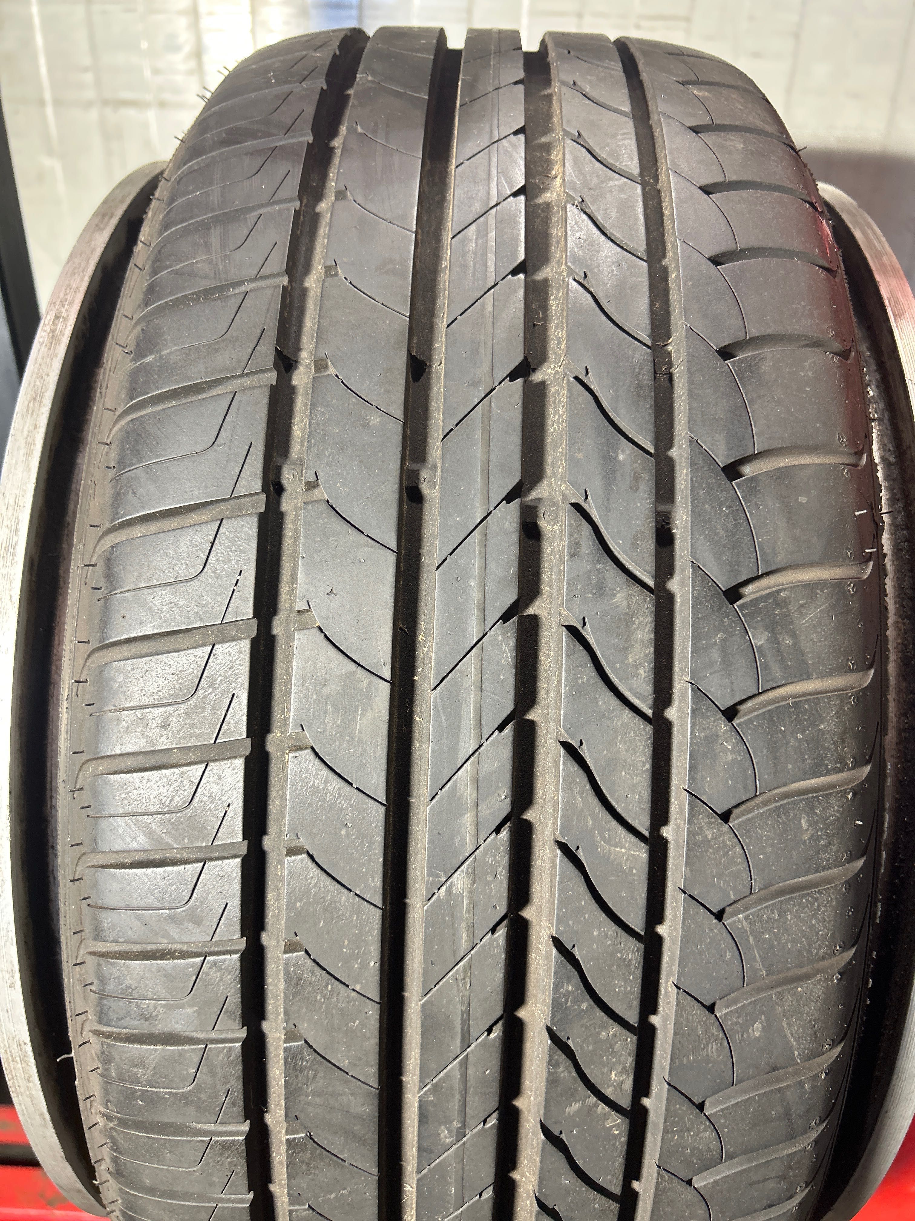 Goodyear Efficient Grip Rsc 225/45/18 91V