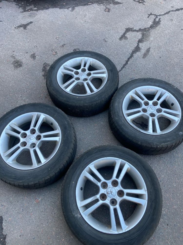 Продам оригінальні диски до MITSUBISHI r16 з резиною