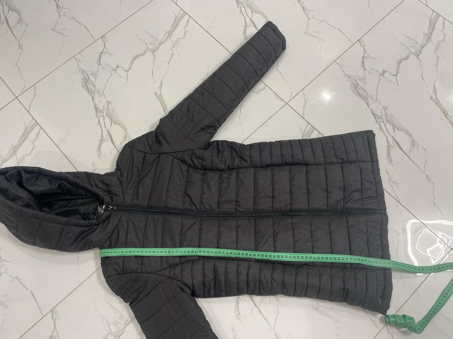 Куртка жіноча , подовжена. Весна - осінь