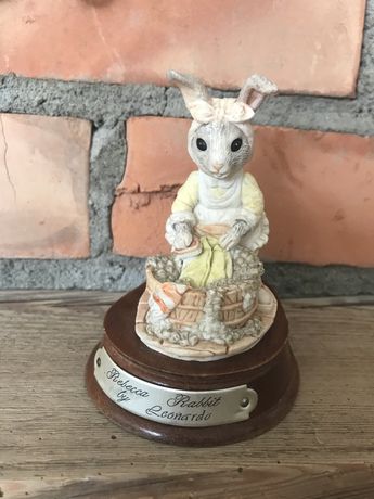 Rebecca Rabbit by Leonardo figurka kolekcjonerska