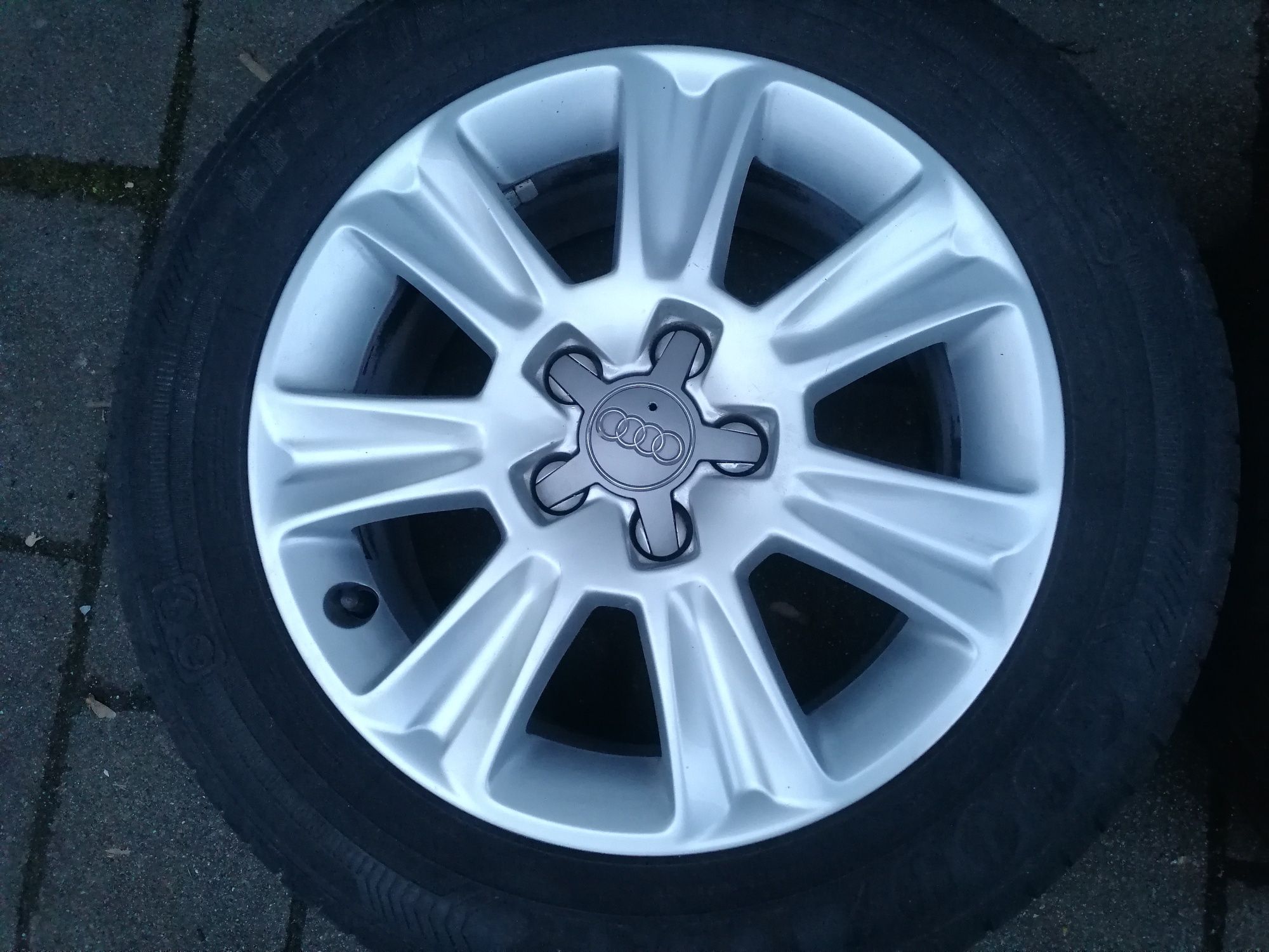 Alufelgi Audi A1 5x100 16 cali koła letnie