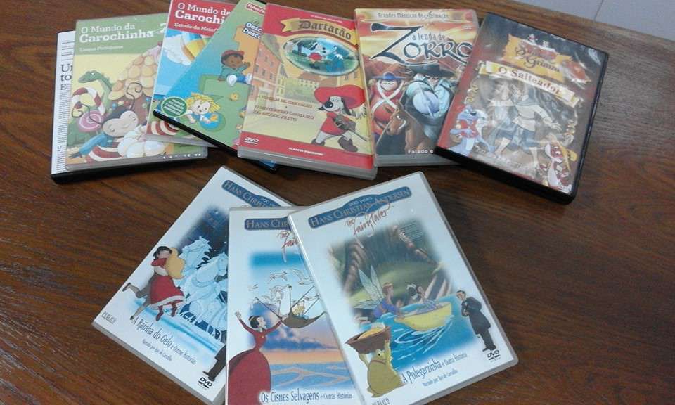 DVDs de animação, 10 unidades, vários títulos ( estado novo)