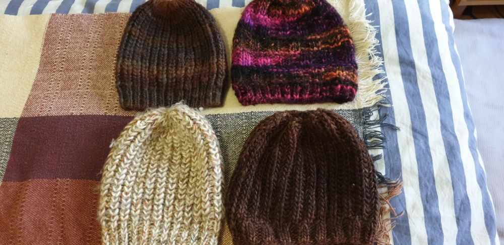 Gorros inverno, muito confortáveis.