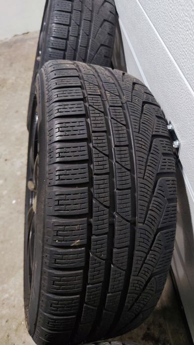 Koła zimowe BMW X1 F48 5x112 Runflat