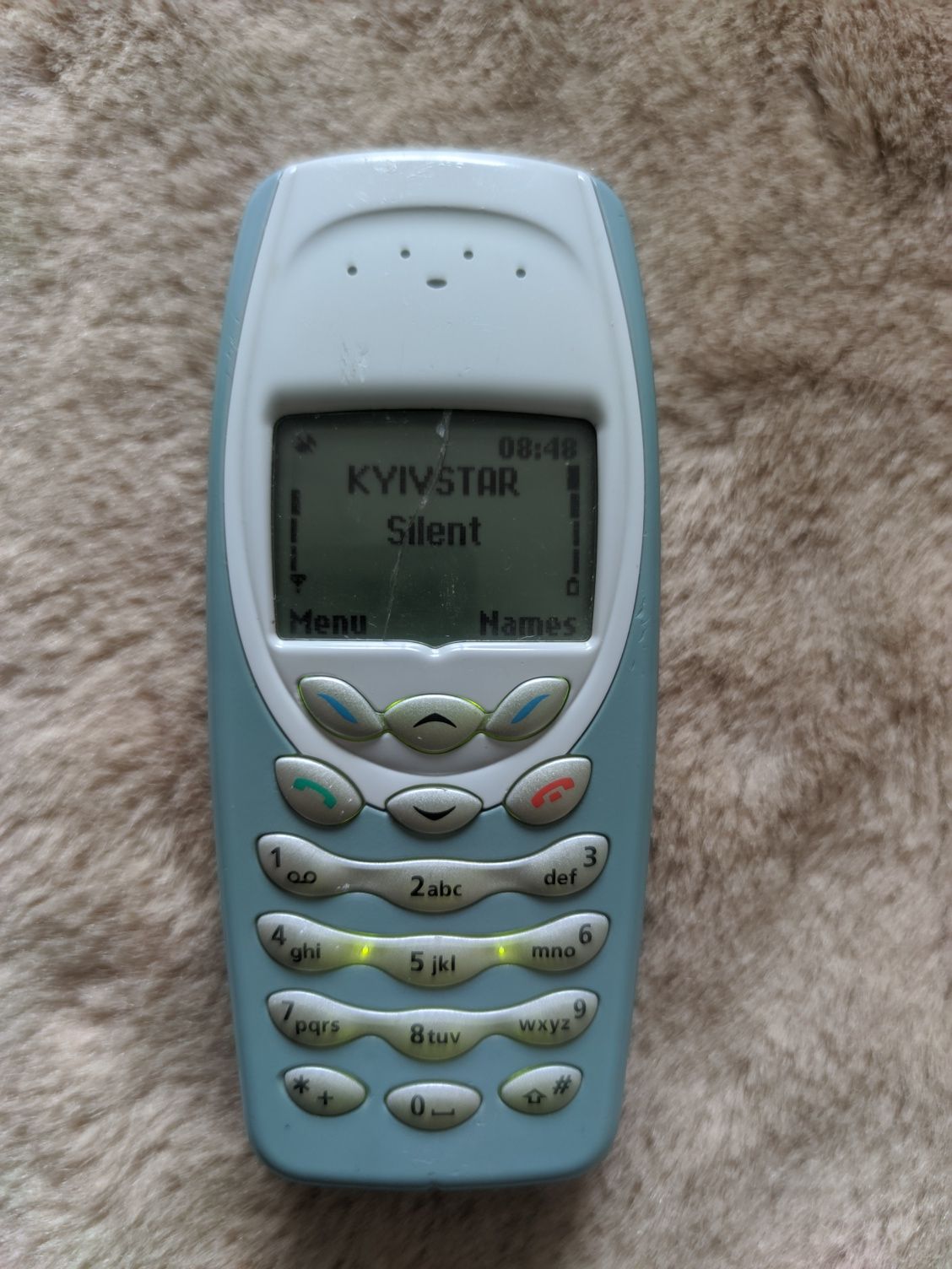 Мобильный телефон Nokia 3410