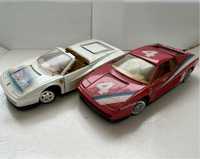Modele samochodów w skali 1:24 Ferrari Testarossa Revell Bburago