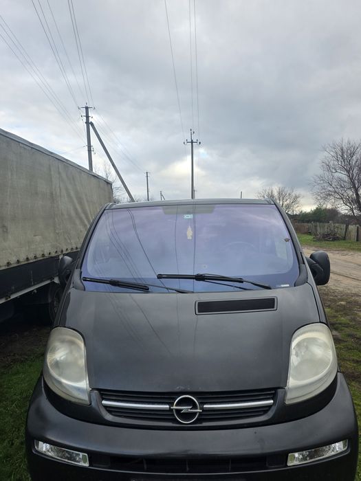 Продам Опель Виваро 1.9 тди