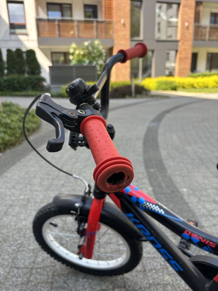 Rower Kross 16 cali czarny niebieski czerwony dla chłopca