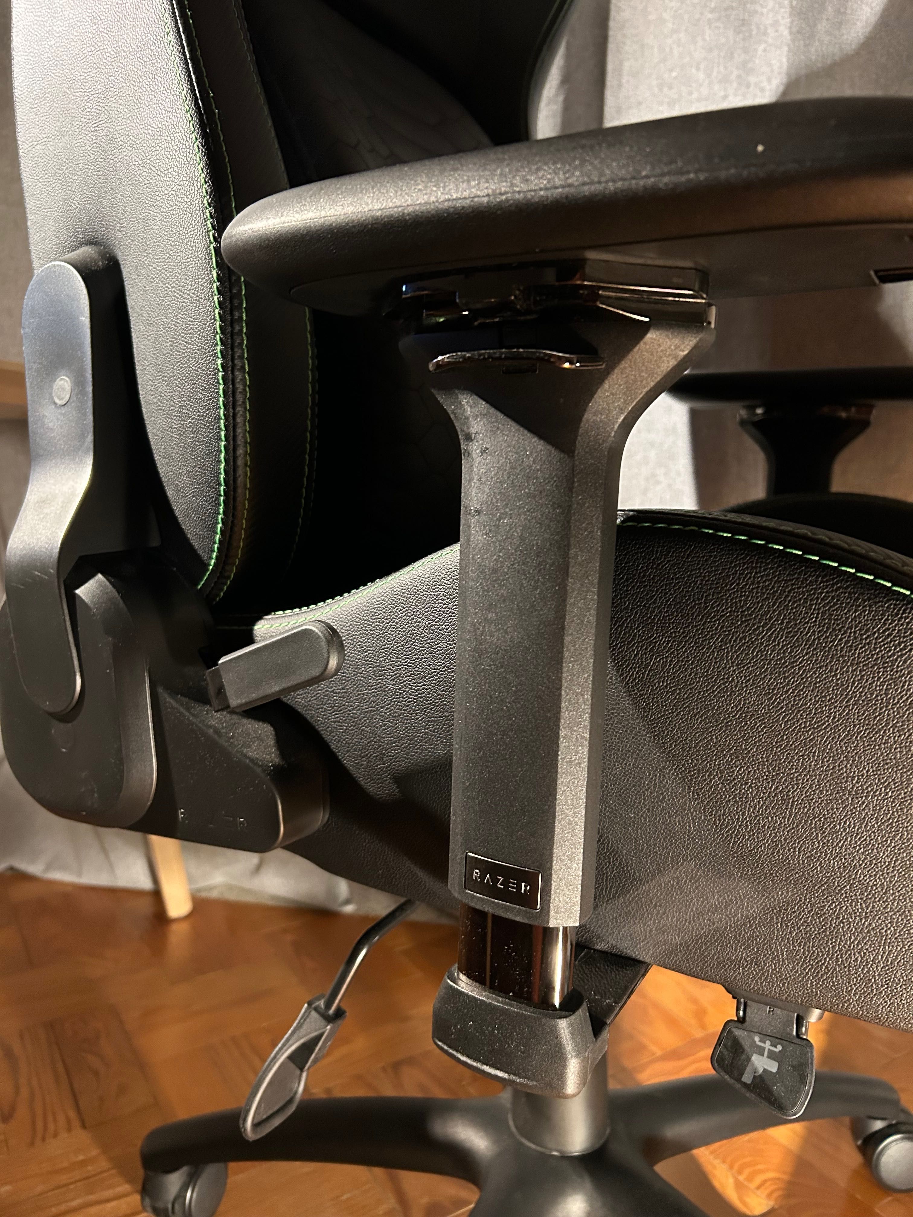 Cadeira RAZER ISKUR | Como nova!