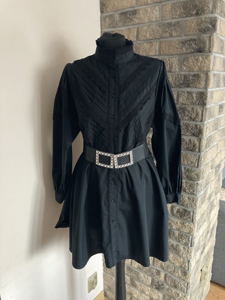 Czarna krótka sukienka Zara rozmiar M bawełna