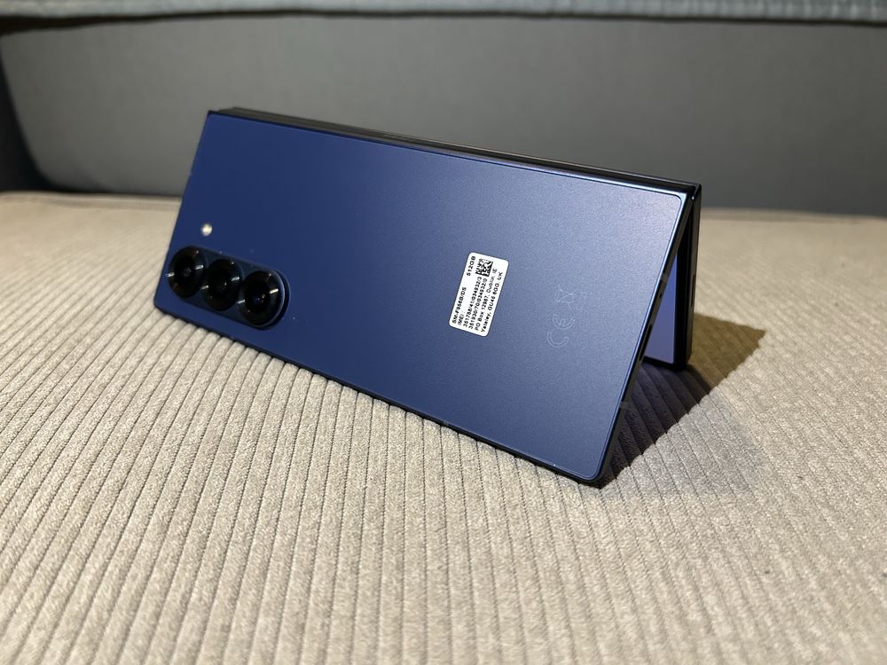 Samsung Z Fold 6 wraz z etui z rysikiem
