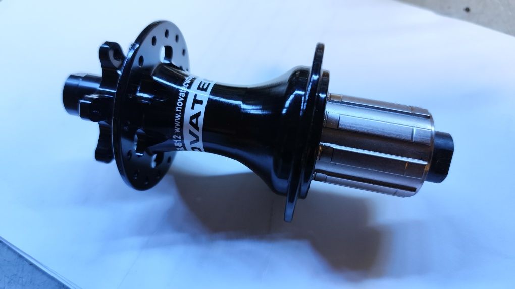 Piasta tył tylna Novatec! 32h, 148mm D462SB-SL B12