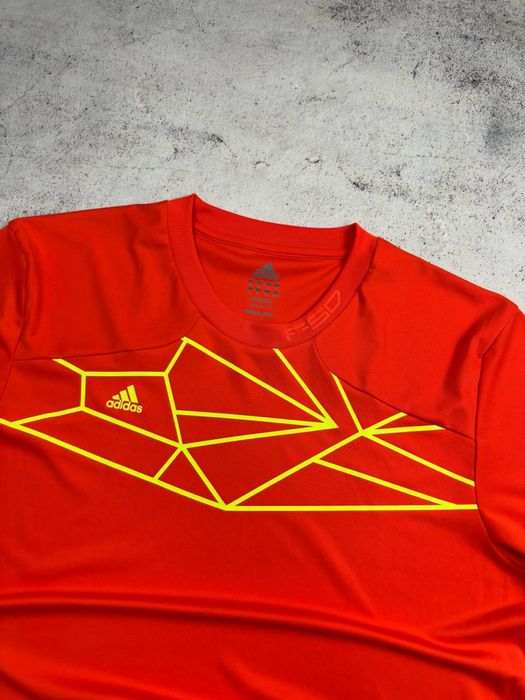 Футболка Adidas оригинал Размер XL