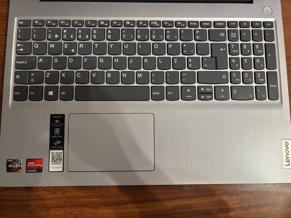 Lenovo IdeaPad 3 15ADA05 AMD Ryzen 7 - semi-novo