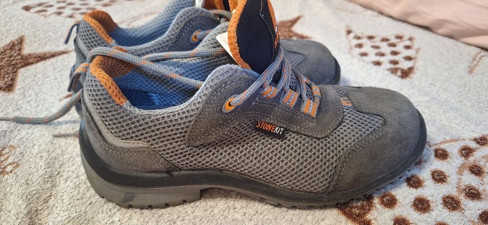 Спец взуття, робоче взуття