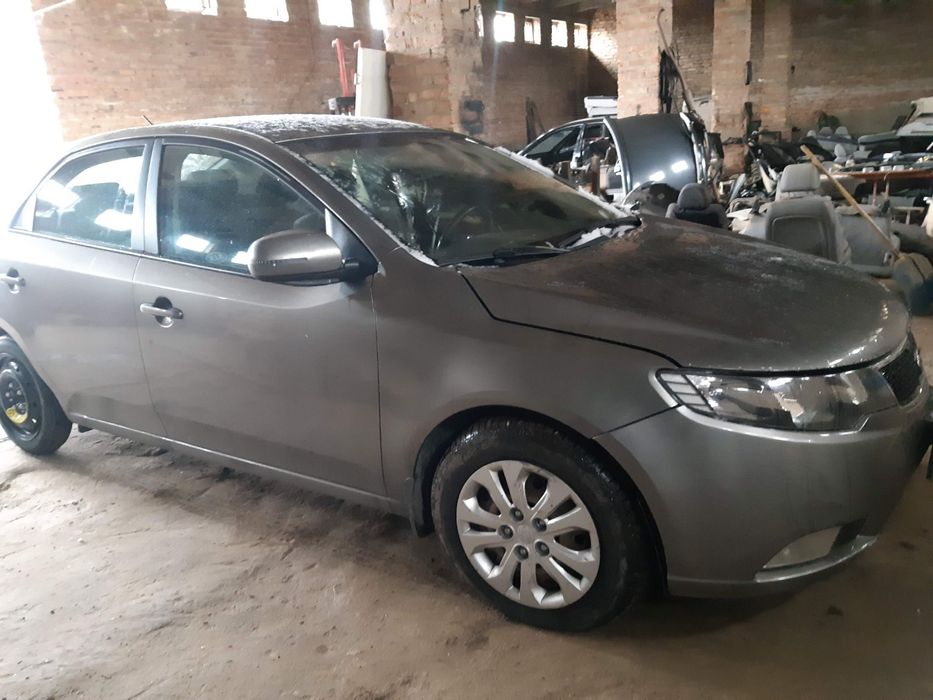 Розборка кіа cerato разборка киа черато розбірка  kia церато/forte 2 3