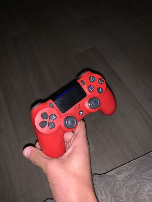 Ps4 Pro 1tb + 2 игры