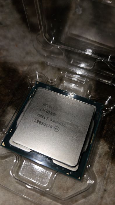 Procesor Intel Core i7-9700 K
