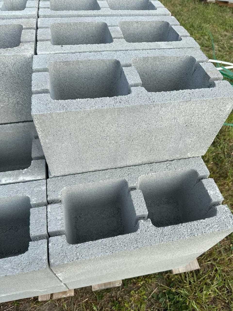 Блок бетонний 190/188/390 М100 високої якості з доставкою.