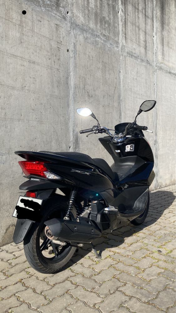 Honda Pcx 125 , de 2018 , em muito bom estado , preço negociável